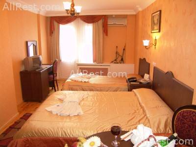 Amber Hotel 3